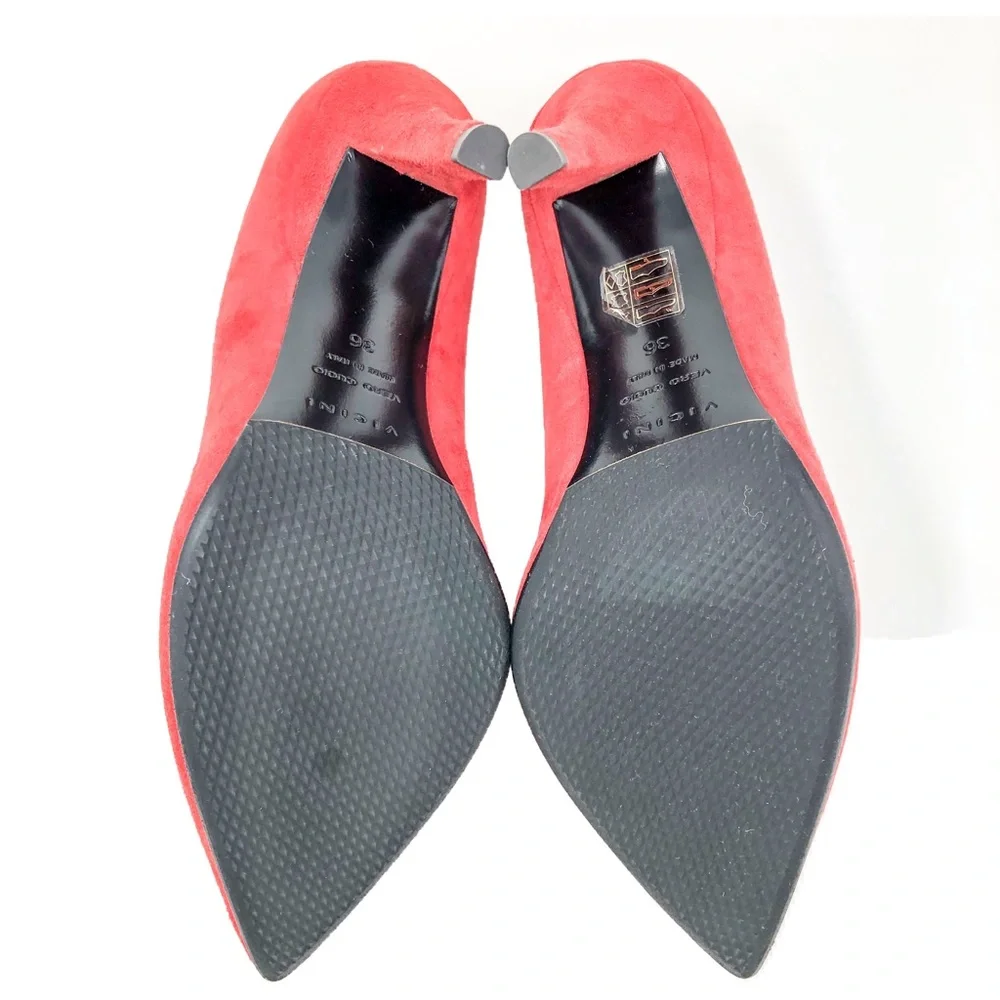 VICINI TAPEET Suede Pumps, Red, Size 6 / IT 36
